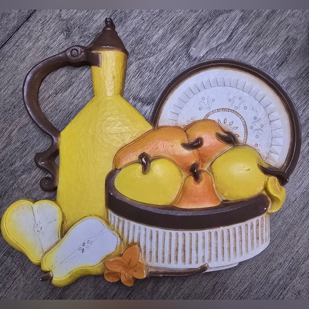 Vintage Syroco Homeco Apple And Pears Wall Decor.